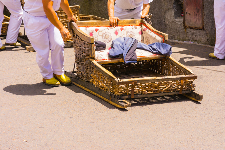Traditionele mandenslee in Monte boven Funchal