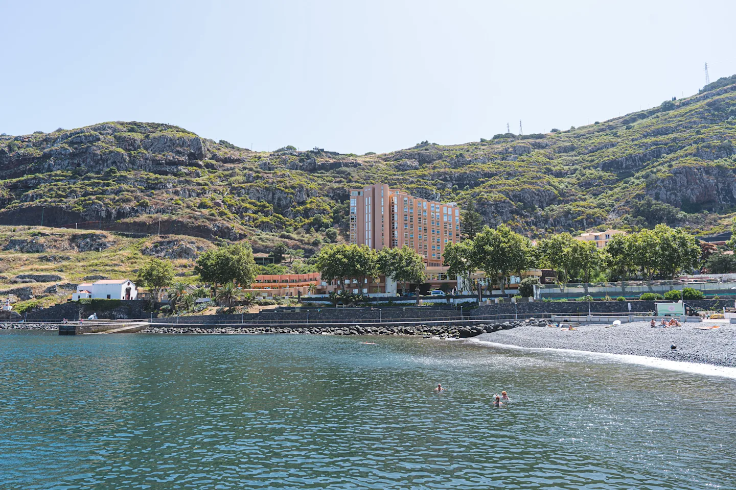 Baía Madeira Hotel aan de baai van Machico